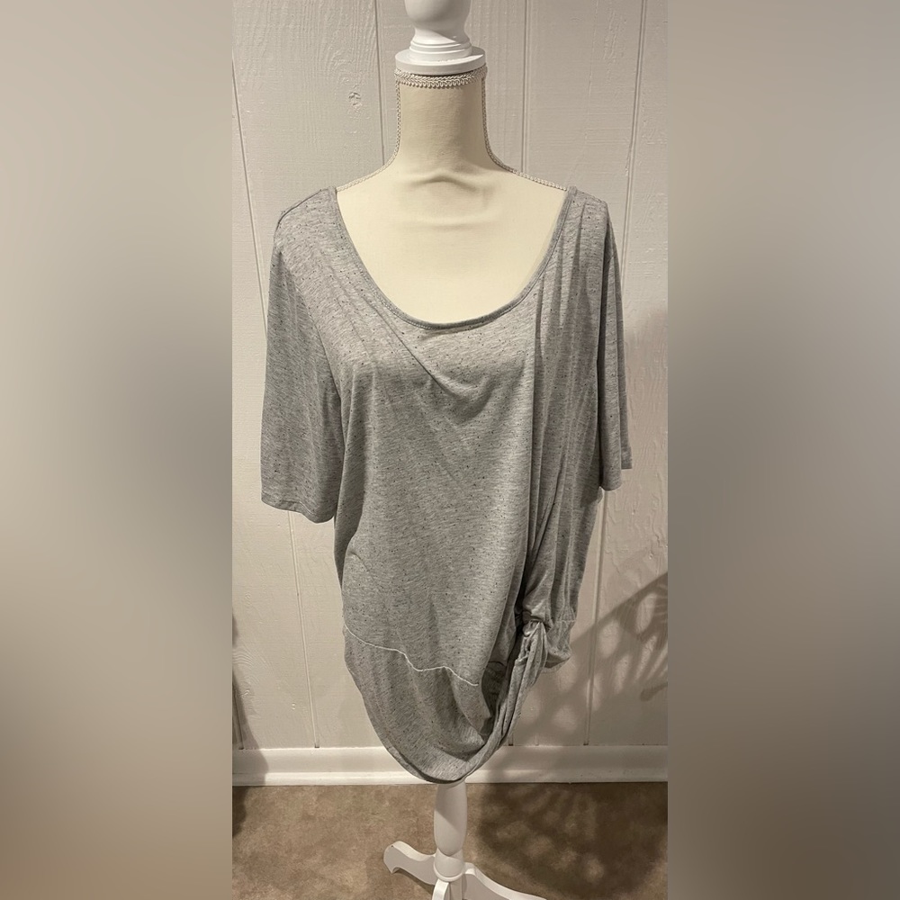 Lane Bryant 26/28 Gray 3/4 Sleeve Shirt